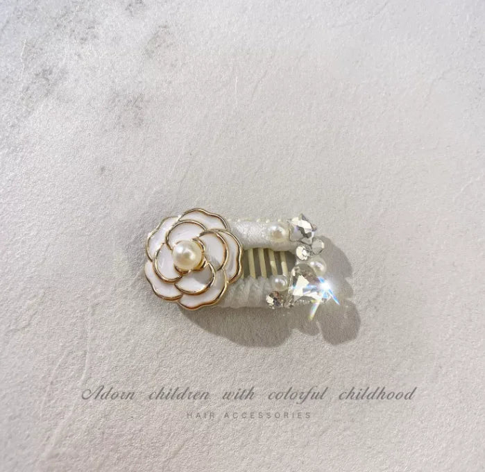 Luxurious Design, Exquisite And Beautiful Pet Jewelry Hair Accessories - Hair Clips For Dogs