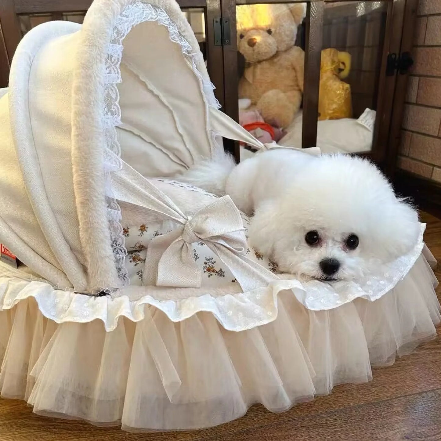 Fluffy Princess Luxury Winter Warm Deluxe Dog Cat Pet Cradle Folding Bed Sofa with Fleece Plush Accessories Velvet Items Couch