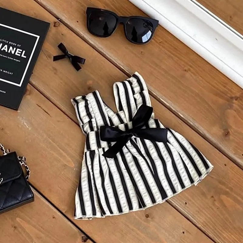 Bow Dog Princess Dress Dog Clothes Summer Black White Luxury Striped Skirt Dog Vest Chihuahua Bichon Yorkie Clothing for Dogs