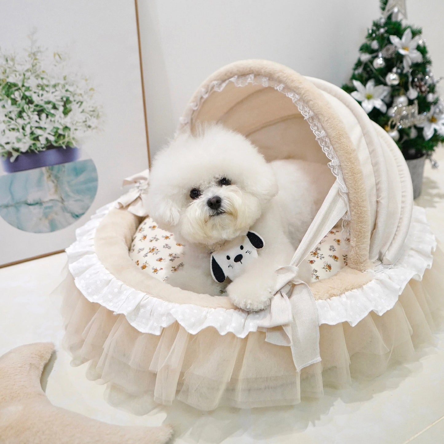 Fluffy Princess Luxury Winter Warm Deluxe Dog Cat Pet Cradle Folding Bed Sofa with Fleece Plush Accessories Velvet Items Couch