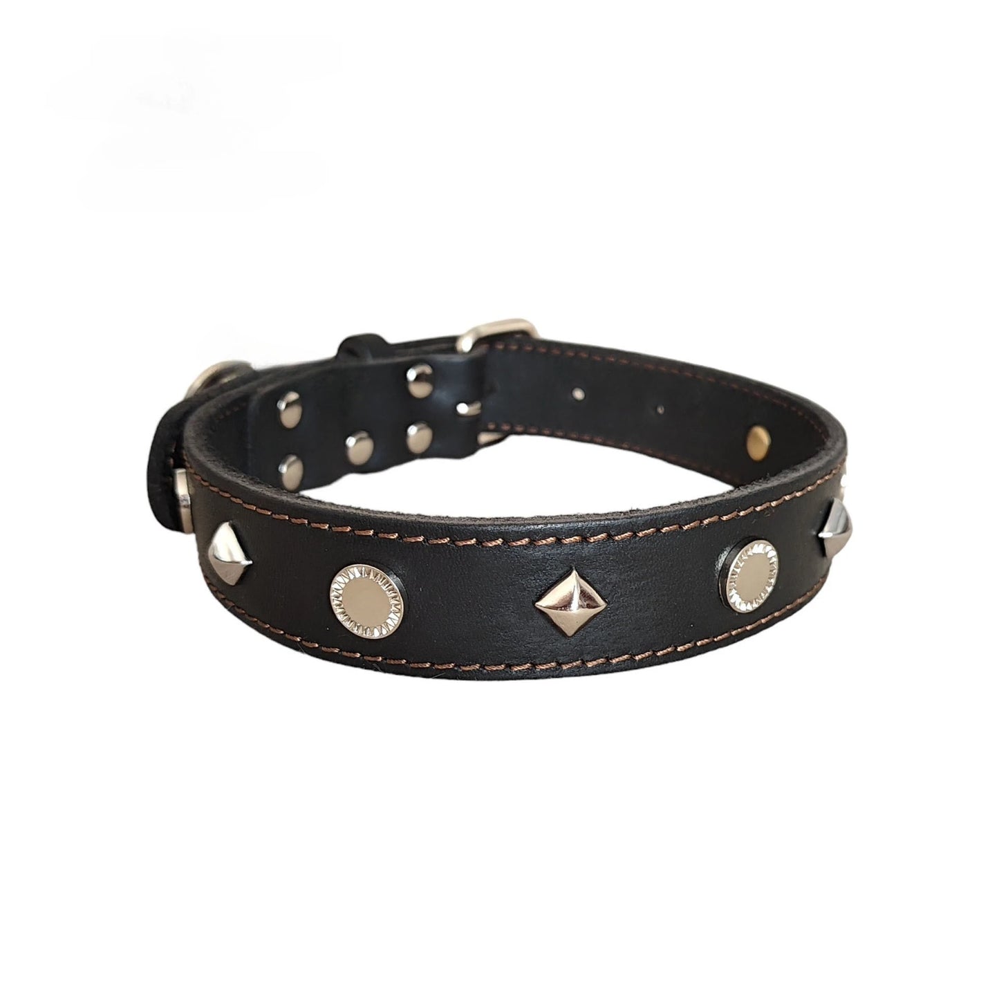 Handmade luxury leather dog collars with rivets for pets,  soft and comfortable top layer of cowhideall types of dogs