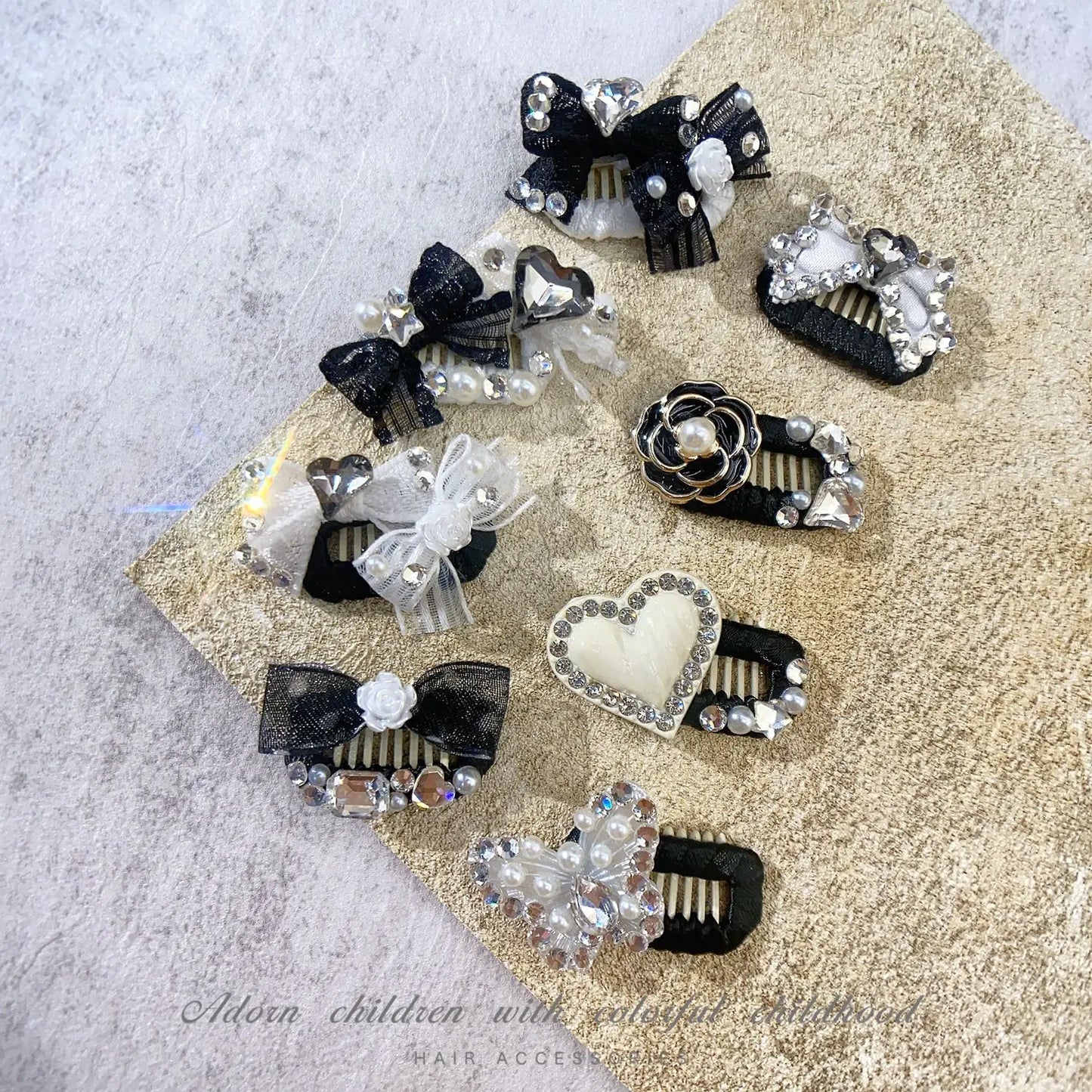 Luxurious Design, Exquisite And Beautiful Pet Jewelry Hair Accessories - Hair Clips For Dogs