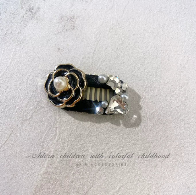 Luxurious Design, Exquisite And Beautiful Pet Jewelry Hair Accessories - Hair Clips For Dogs